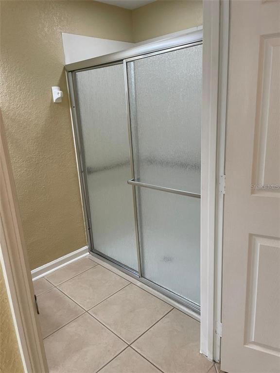 Building Photo - 5063 Tideview Cir