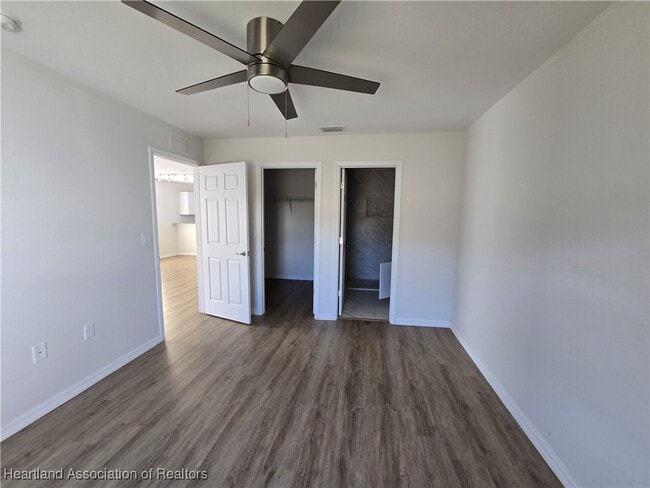 Building Photo - 6923 San Benito Dr