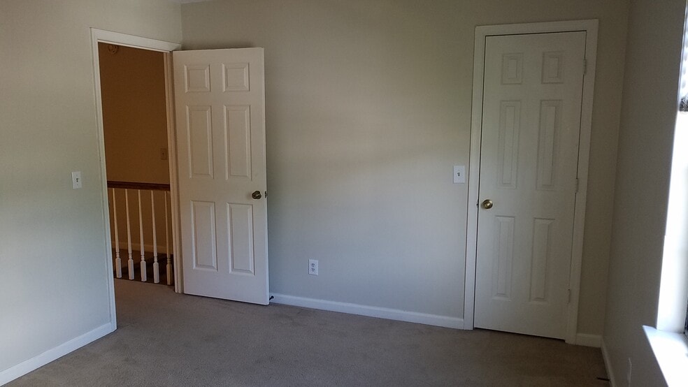 Secondary bedroom - 1205 Brentwood Pt