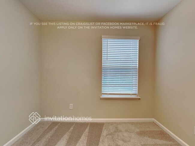 Building Photo - 13219 Shore Grass Dr