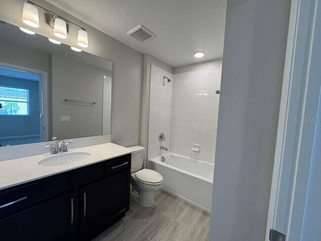 Building Photo - 5053 Prairie Preserve Run