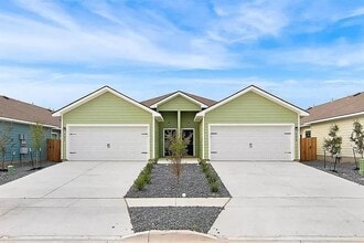 Building Photo - 627 Grayson Ln
