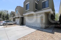 Building Photo - 18777 N 43rd Ave