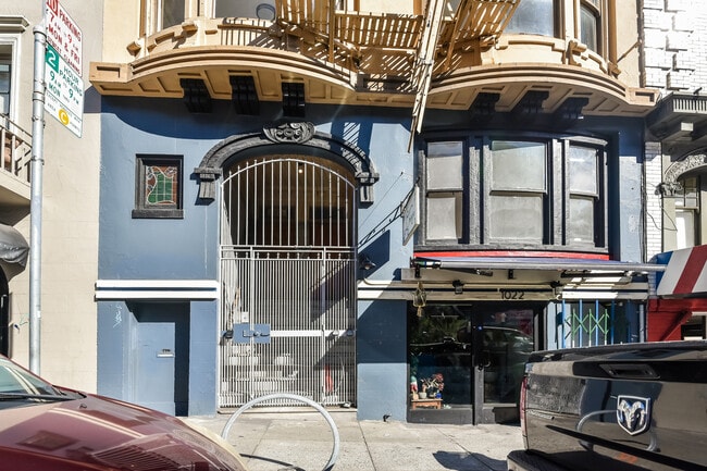 Building Photo - 1024 Bush St