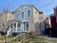 Building Photo - 951 S Brook St