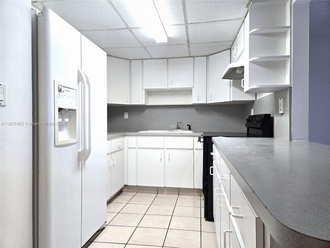 Building Photo - 311 SW 110th Ave