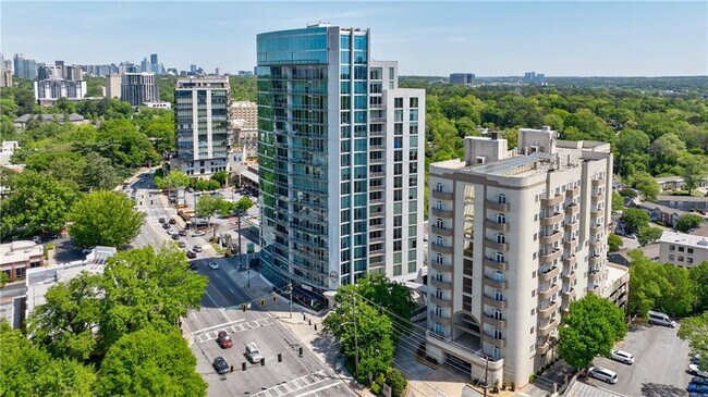 Building Photo - 2161 Peachtree Rd NE
