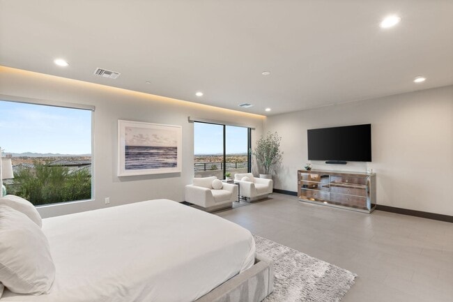Building Photo - 11142 San Terrazo Pl