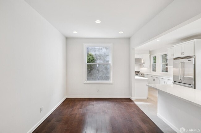 Building Photo - 971 Filbert St