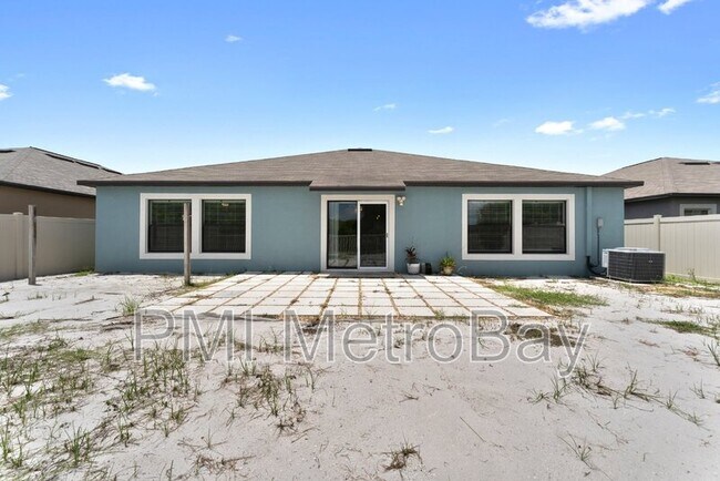 Building Photo - 9703 Sage Creek Dr