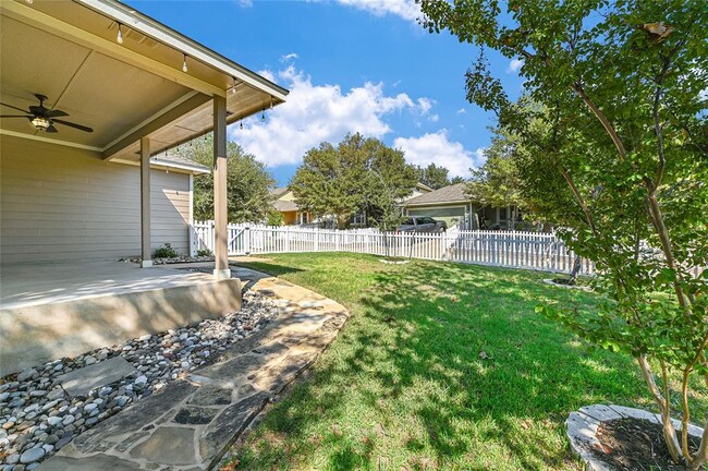 Building Photo - 1227 Cardigan St