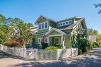 Building Photo - 203 Da Gullah Way