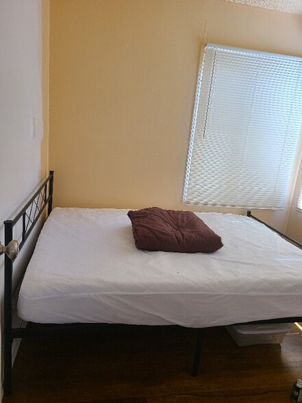 Building Photo - 4016 Wabash Ave