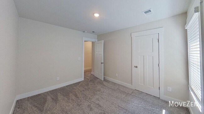 Building Photo - 101 Boren Wy