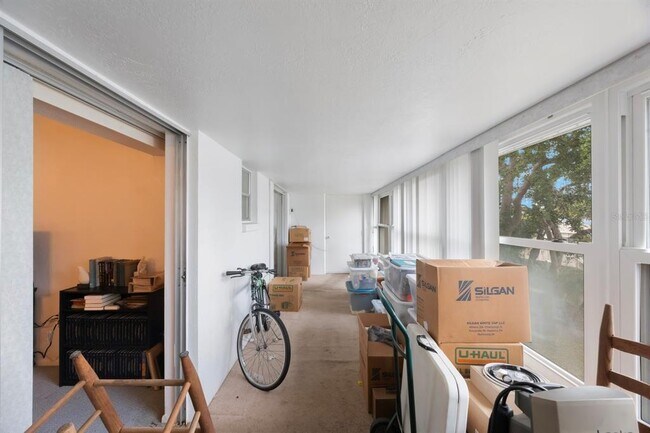 Building Photo - 9945 47th Ave N