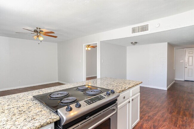 Building Photo - Charming 3-Bedroom Home in Fort Worth