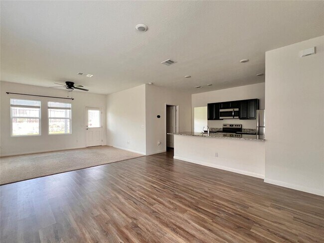 Building Photo - 19323 Berringer Dr