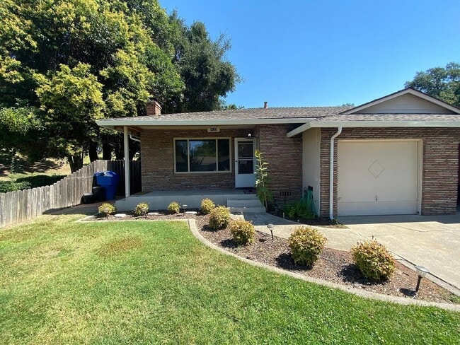 Primary Photo - 4120/4122 Canby Way
