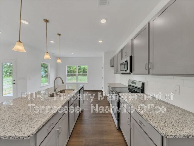 Building Photo - 917 Andasia Wy