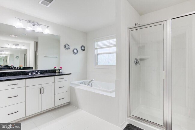 Building Photo - 22800 Bubbling Brook Dr