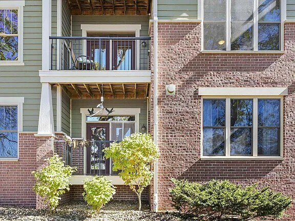 Building Photo - 8253 Mayo Dr