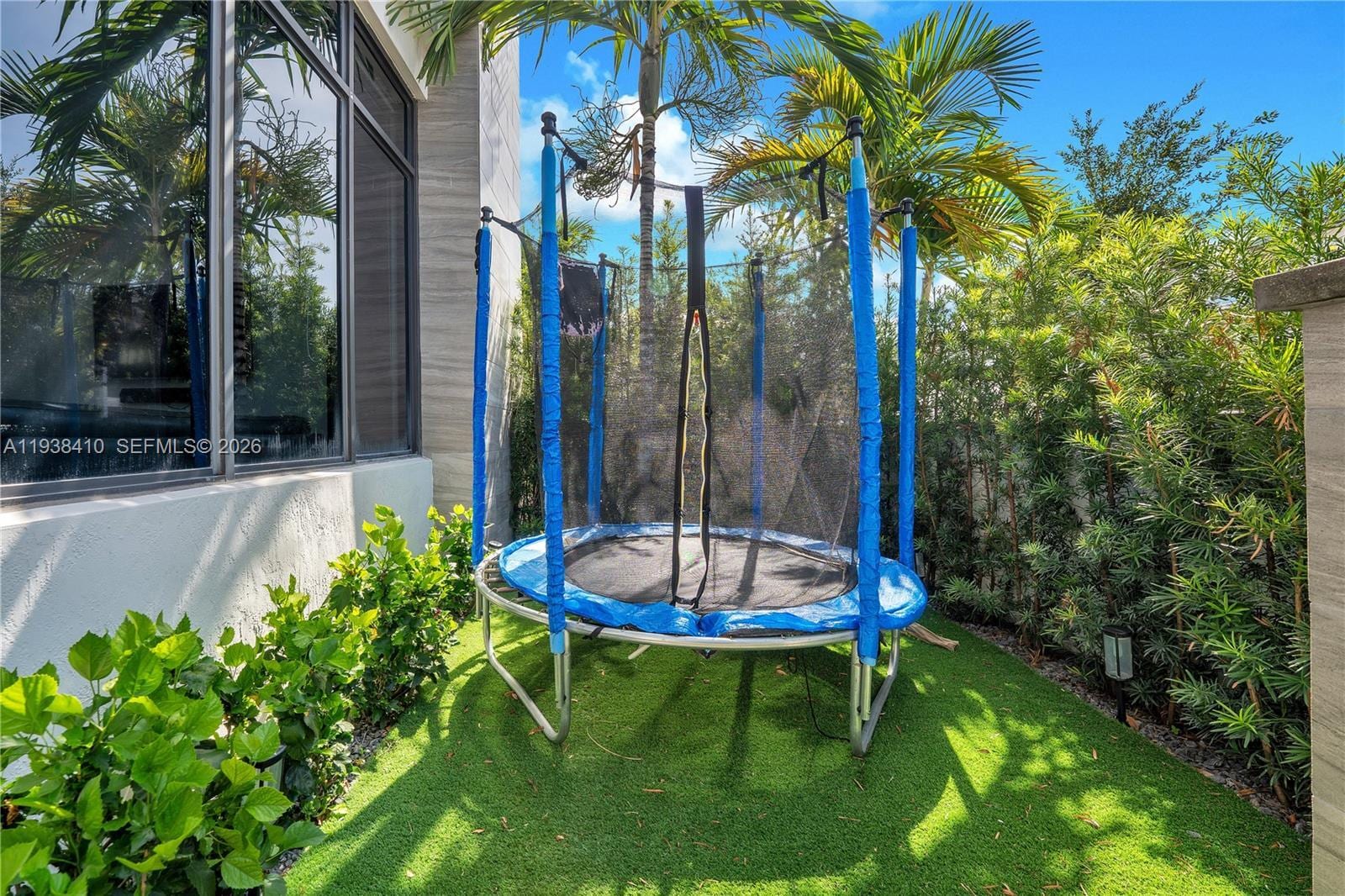 Building Photo - 8279 NW 43rd St