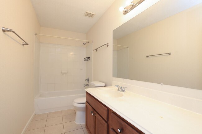 Building Photo - 12054 Mallard Stream Ct