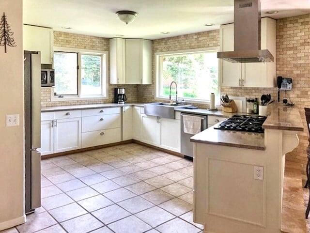 Building Photo - 430 Wolf Dr