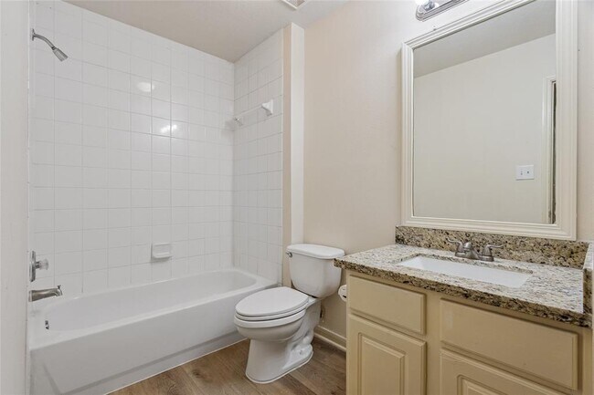 Building Photo - 1623 Brazos Gate Dr