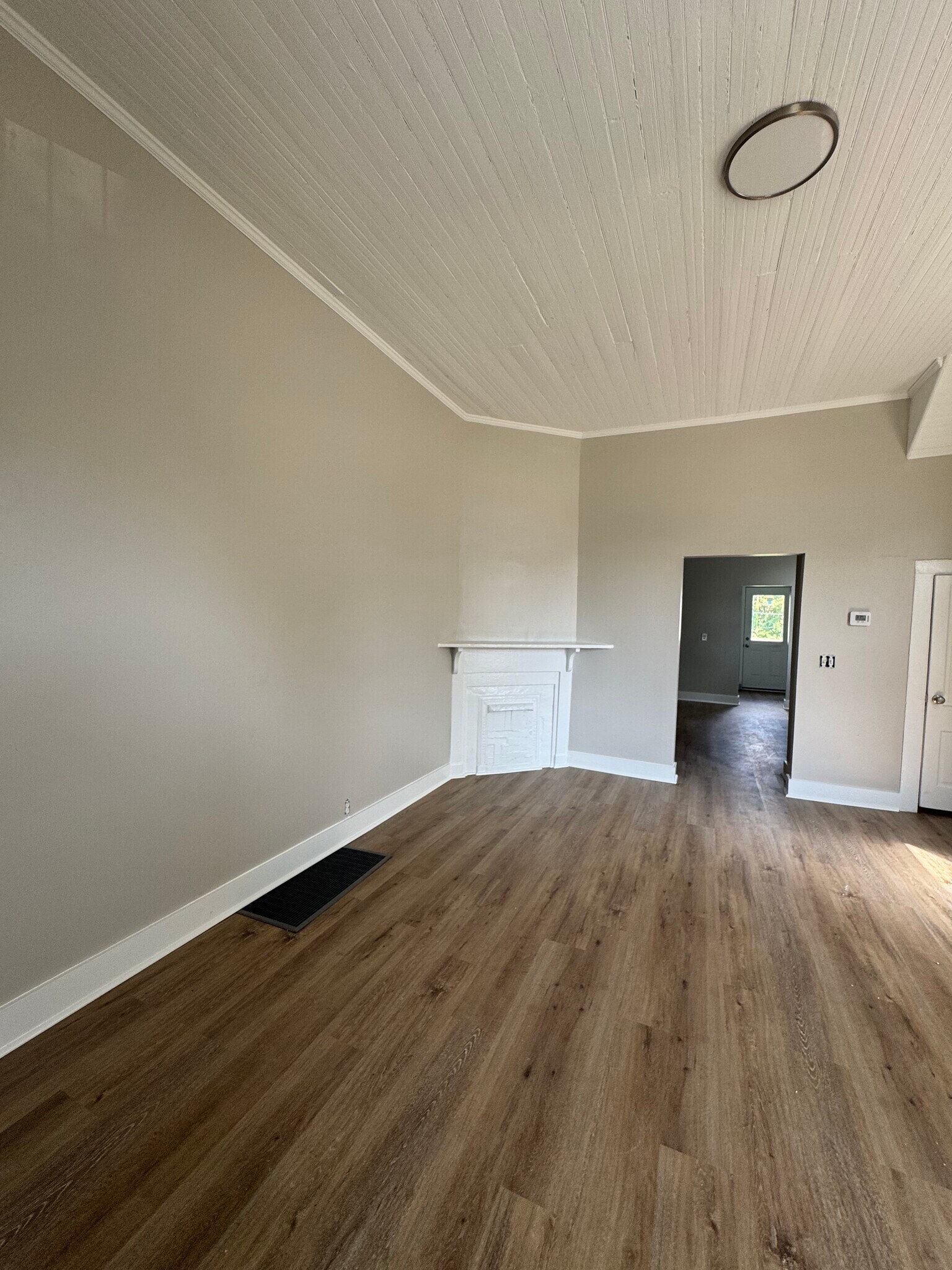 Living Room - 712 Maryland St