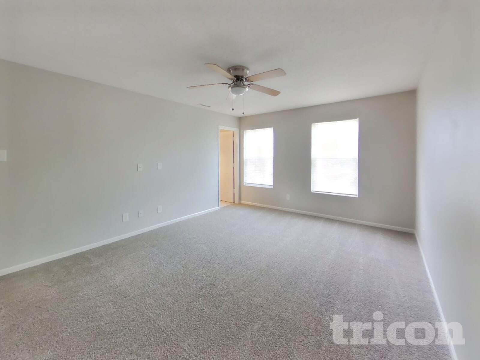 Building Photo - 678 Runnymede Ct