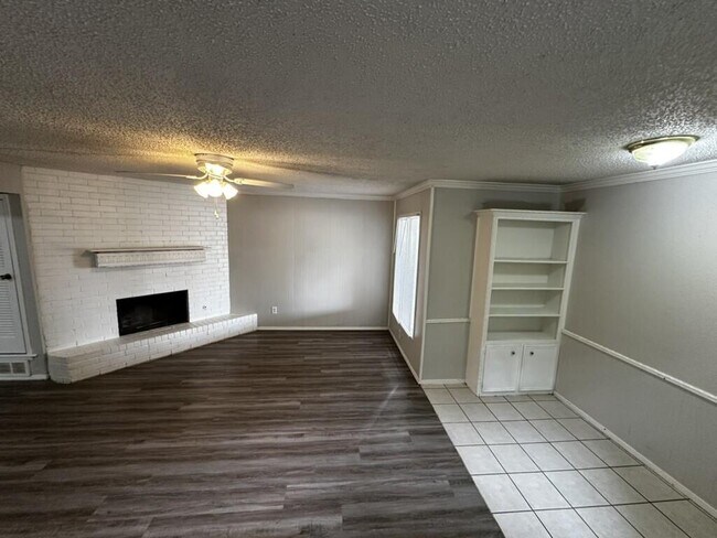 Building Photo - 4313 53rd St