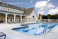 Building Photo - 705 Harbor House Dr