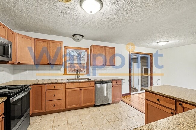 Building Photo - 1820 S Greenville Rd