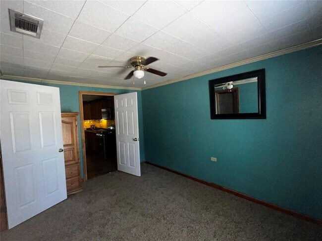 Building Photo - 10817 Ken's Ln