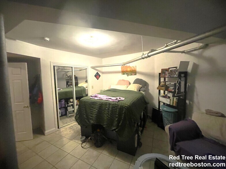 Building Photo - 35 Cummings Rd