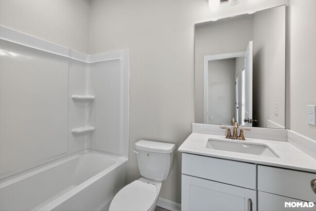 Building Photo - 3447 Hidden Valley Cir