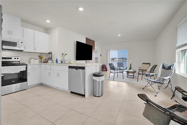 Building Photo - 1749 Southfork Dr