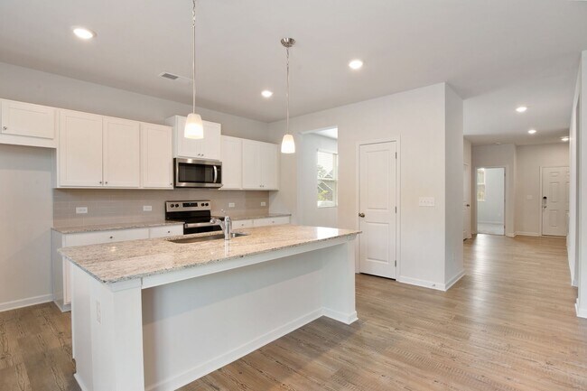 Building Photo - Minutes to Downtown Dawsonville, Rock Creek Park & More—Welcome Home