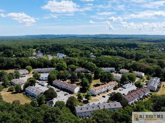 Building Photo - 715 Darlington Dr