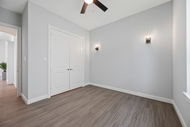 Building Photo - 12587 St Ann Ct