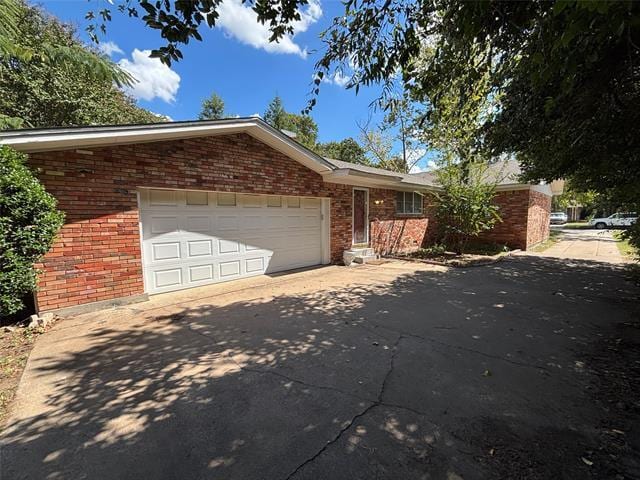 Building Photo - 4826 Black Oak Ln