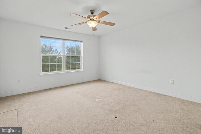 Building Photo - 228 Leffler Cir