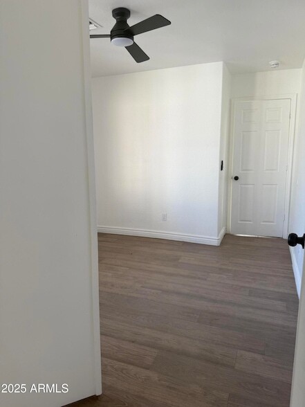 Building Photo - 5092 N 75th Ln