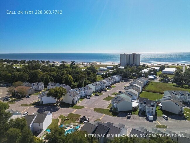 Building Photo - 1229-A Century Oaks Dr-