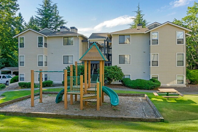 Building Photo - Brighton Ridge