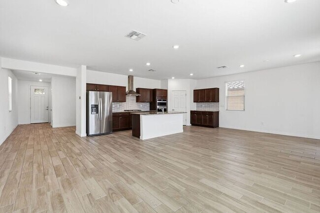 Building Photo - 13184 E Apex Mine Wy