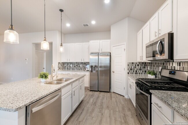 Building Photo - 1525 Cawdon Park