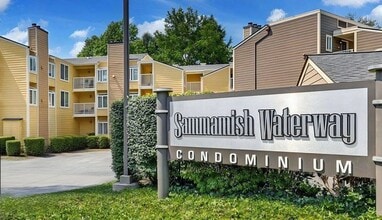 Building Photo - Sammamish Waterway 1 Bedroom + Den 1 BA Condo $2200