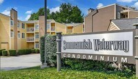 Building Photo - Sammamish Waterway 1 Bedroom + Den 1 BA Condo $1900.00